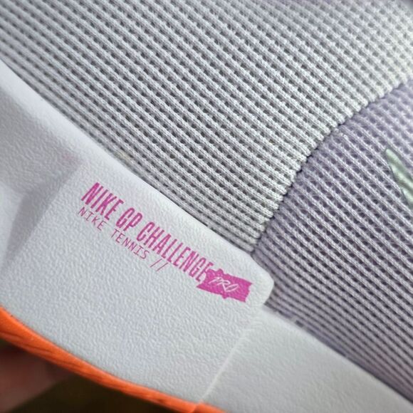 Nike Zoom GP Challenge Pro PRM Women’s Size 7 Tennis Shoes White Pink Orange New - Picture 15 of 15